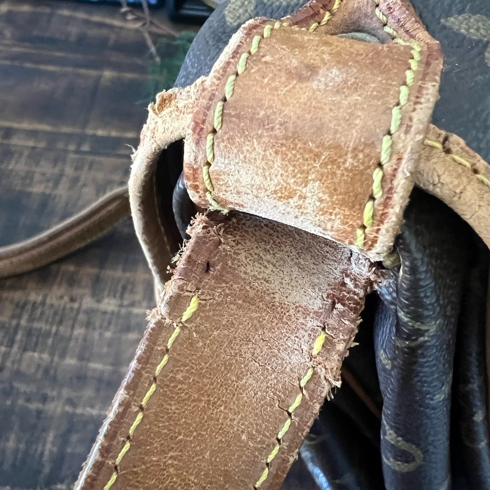 Louis Vuitton Brown Monogram Crossbody Bag - Picture 14 of 16